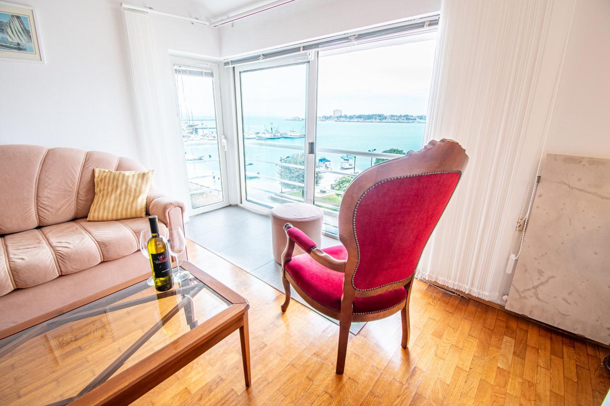 Apartment Umag Center Istria Croatia With Seaview By Rentistra Exteriör bild